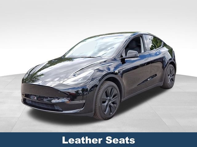 Used 2025 Tesla Model Y Long Range image 4