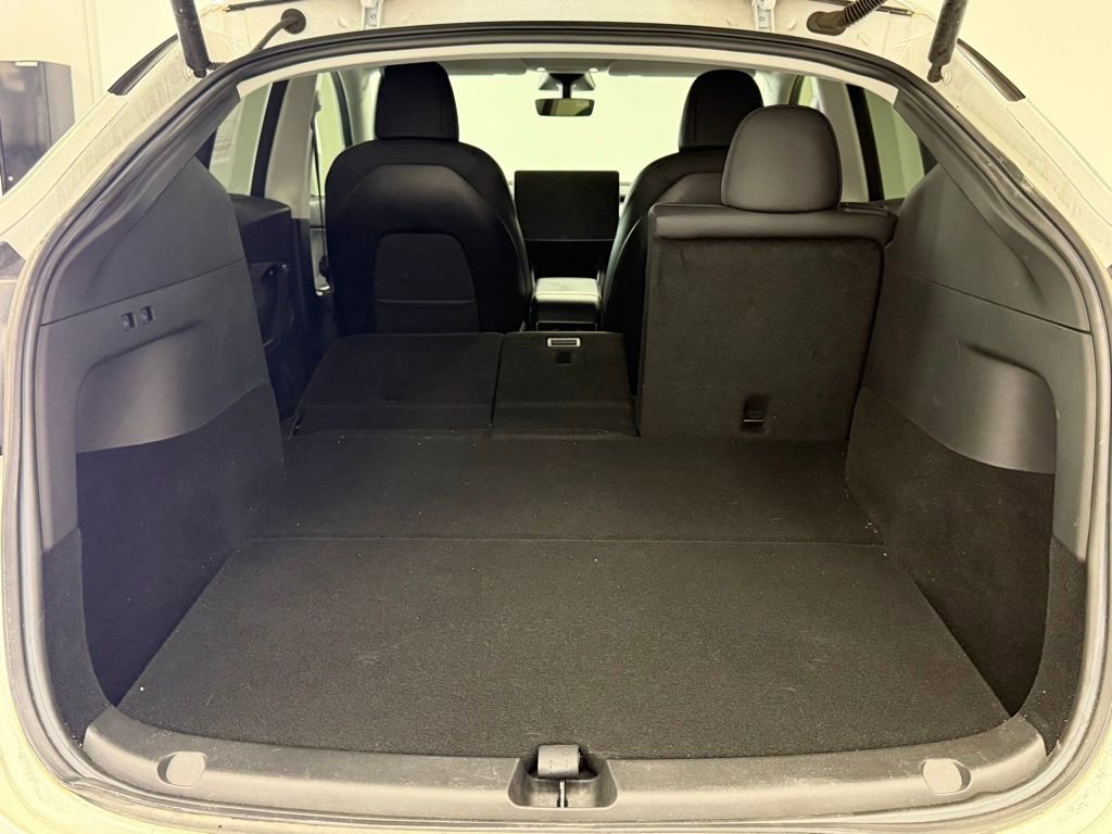 Used 2020 Tesla Model Y Performance image 25