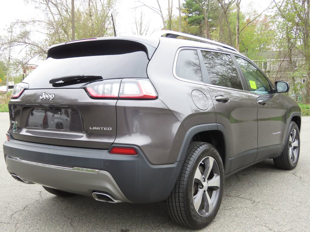 Used 2019 Jeep Cherokee Limited AWD/4WD image 5