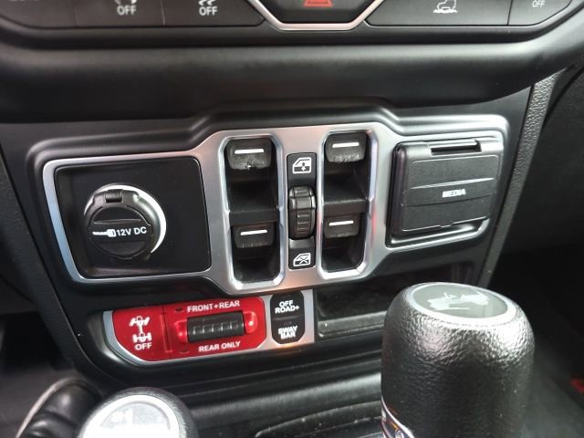 Used 2021 Jeep Wrangler Unlimited Rubicon w/ Cold Weather Group image 26