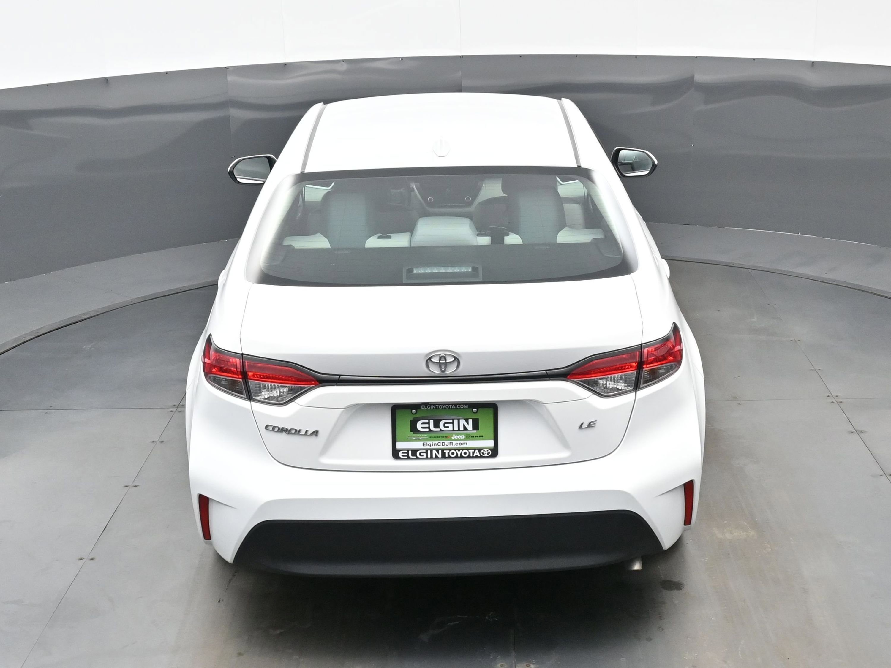 Used 2025 Toyota Corolla LE image 34