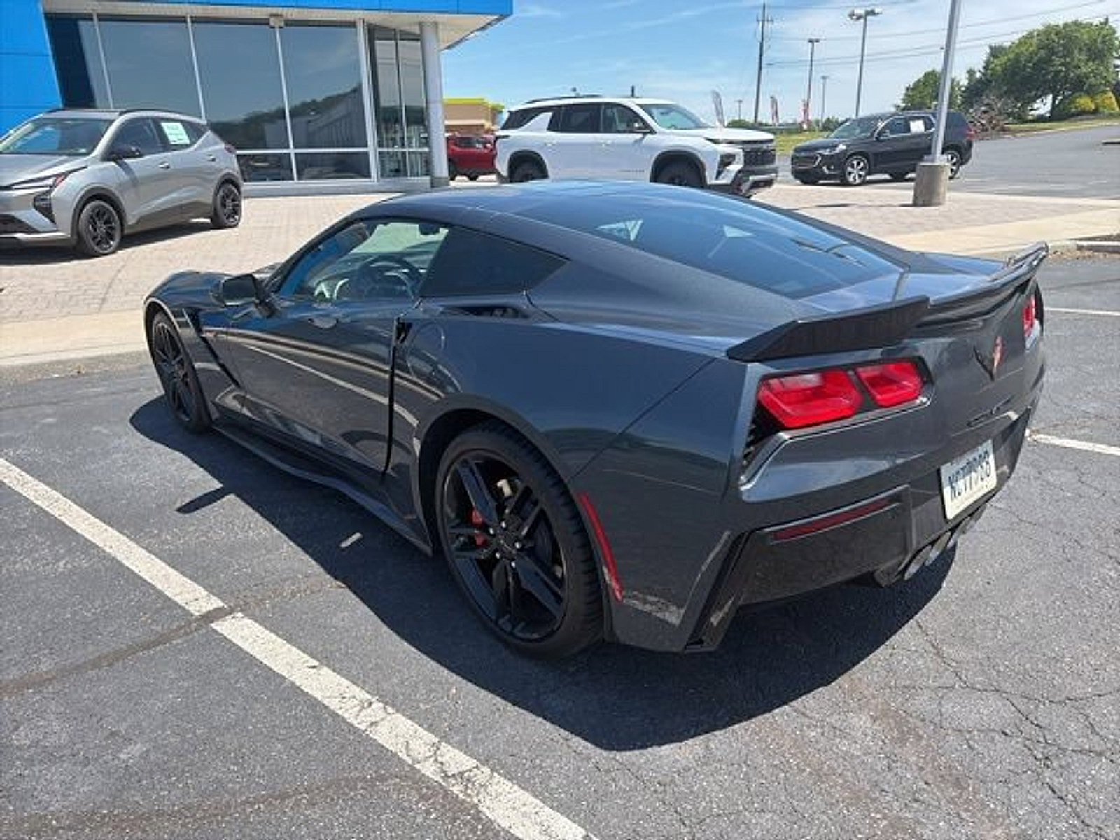 Used 2019 Chevrolet Corvette Stingray Coupe w/ 2LT Preferred Equipment Group RWD image 6