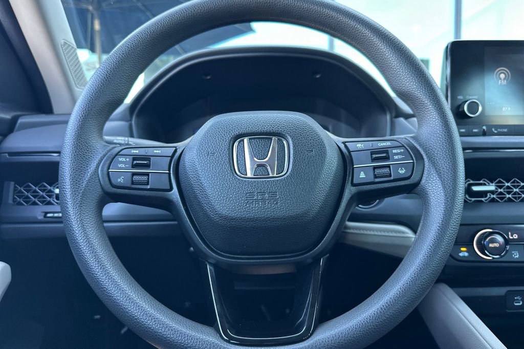 Used 2023 Honda Accord EX image 24
