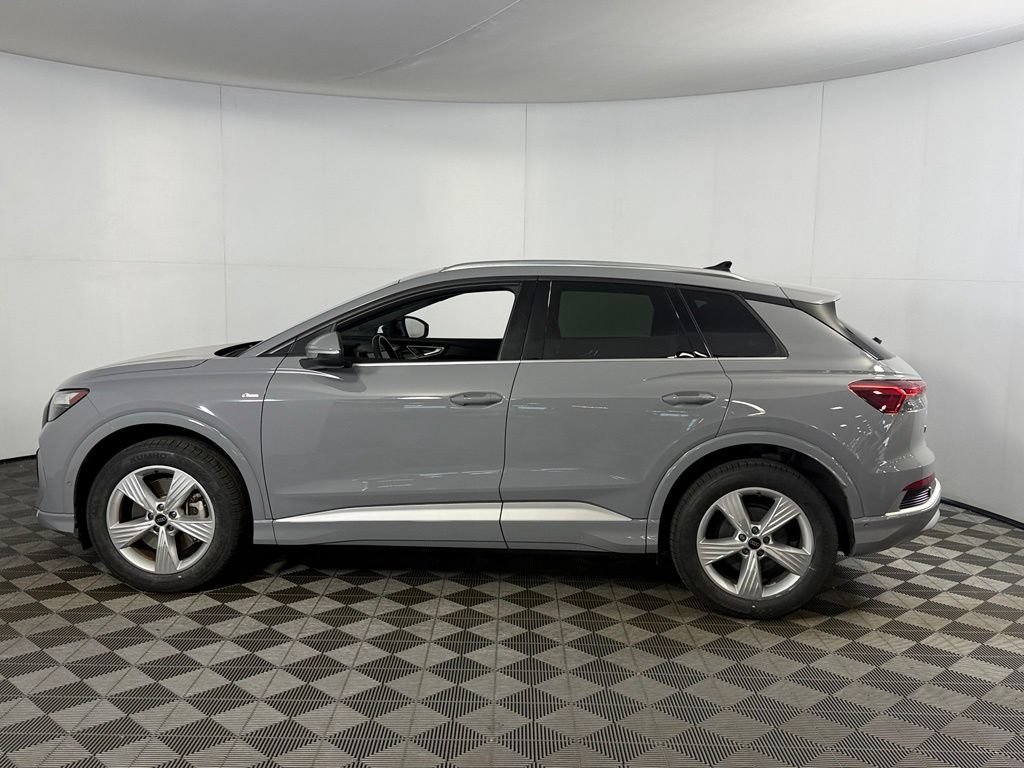 Used 2023 Audi Q4 e-tron Premium Plus w/ Premium Plus AWD/4WD image 12