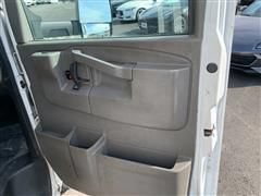 Used 2016 Chevrolet Express 3500 RWD image 12