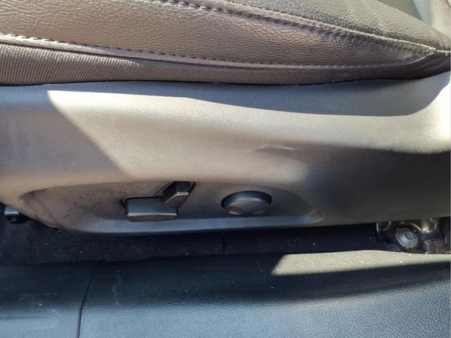 Used 2024 Jeep Compass Limited image 13