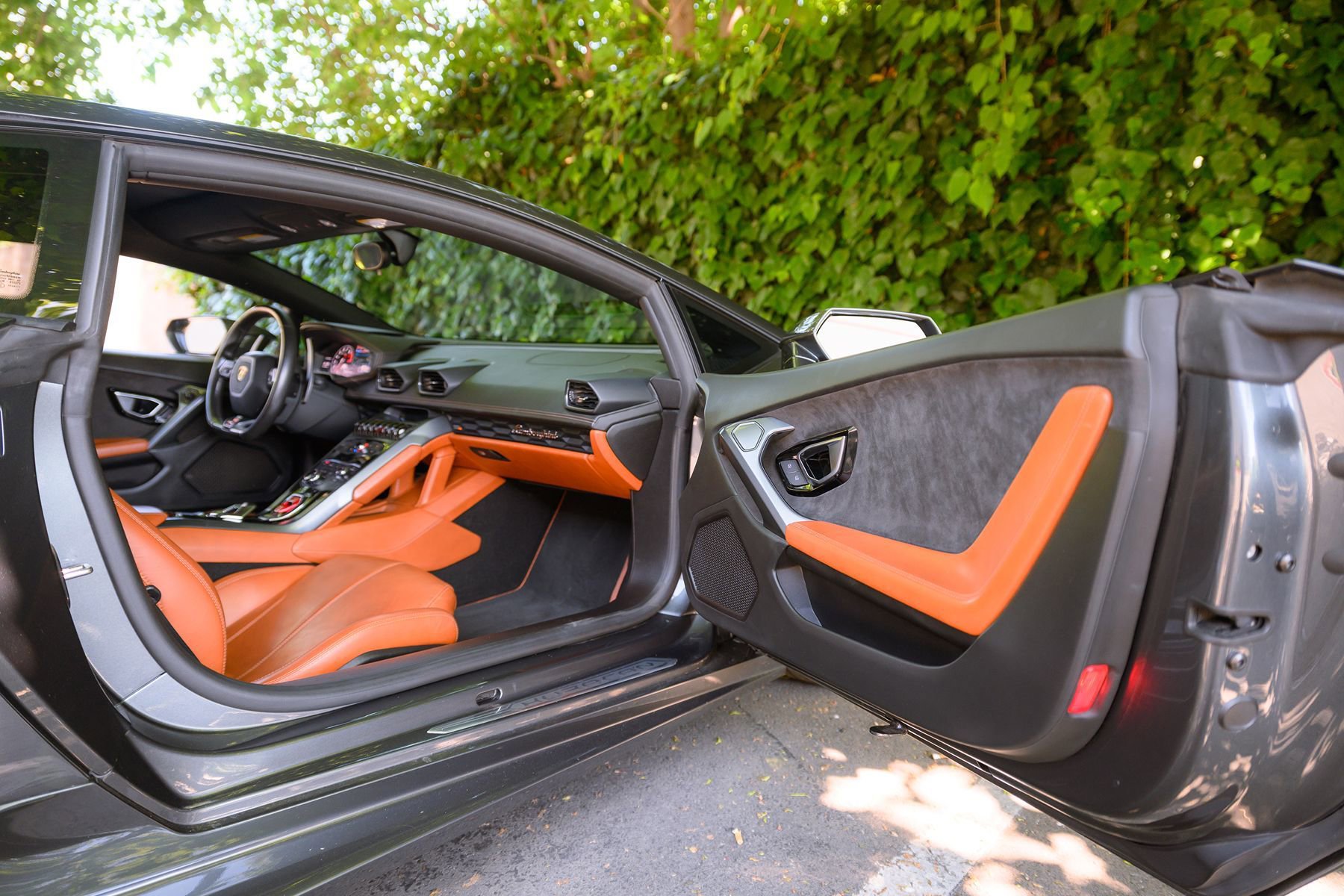 Used 2015 Lamborghini Huracan LP 610-4 image 48