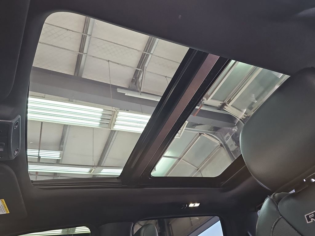 Used 2018 Ford F150 Raptor w/ Equipment Group 802A Luxury image 29