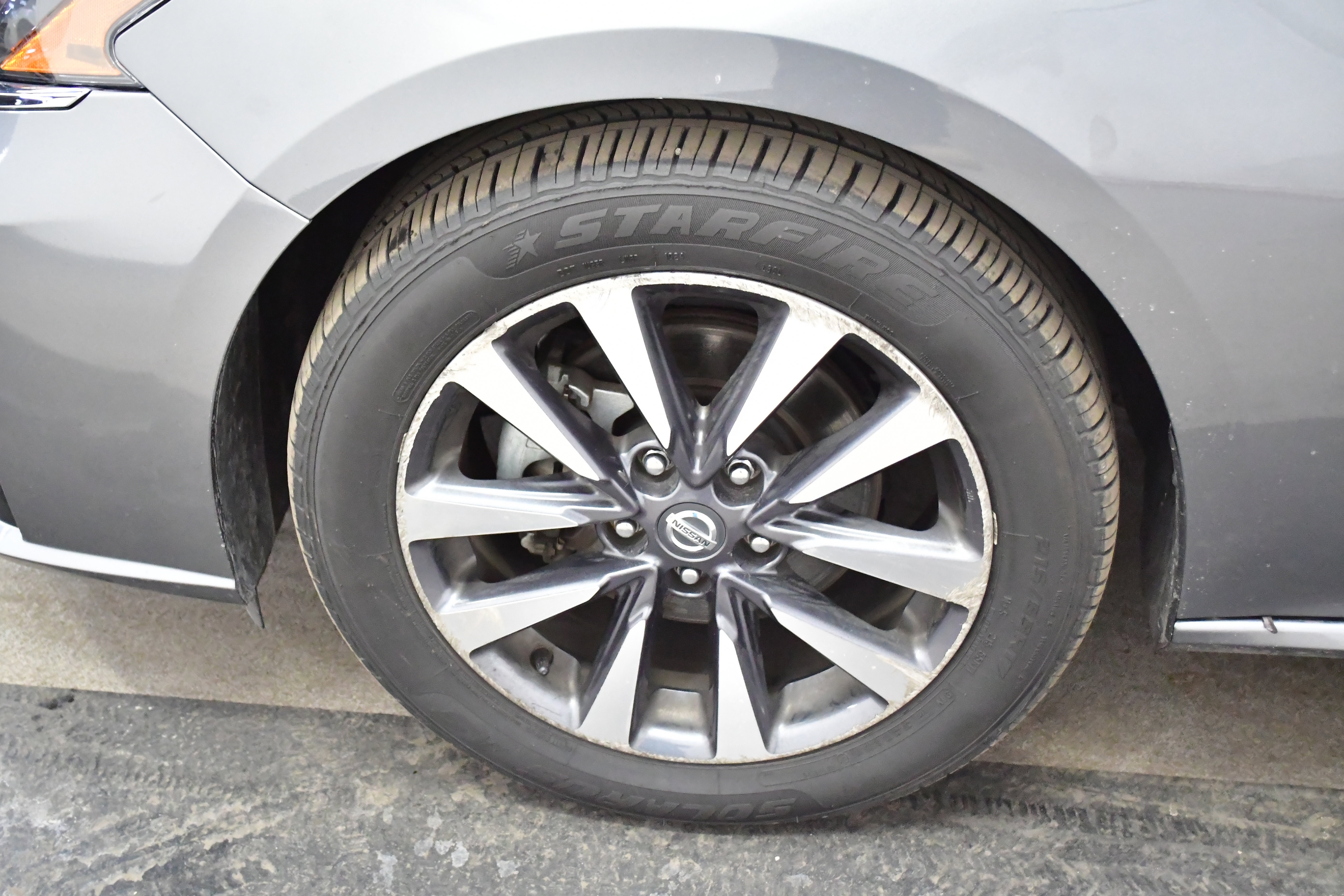 Used 2024 Nissan Altima 2.5 SV image 55