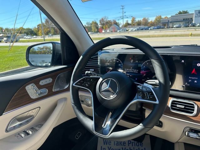 New 2026 Mercedes-Benz GLS 450 4MATIC image 38