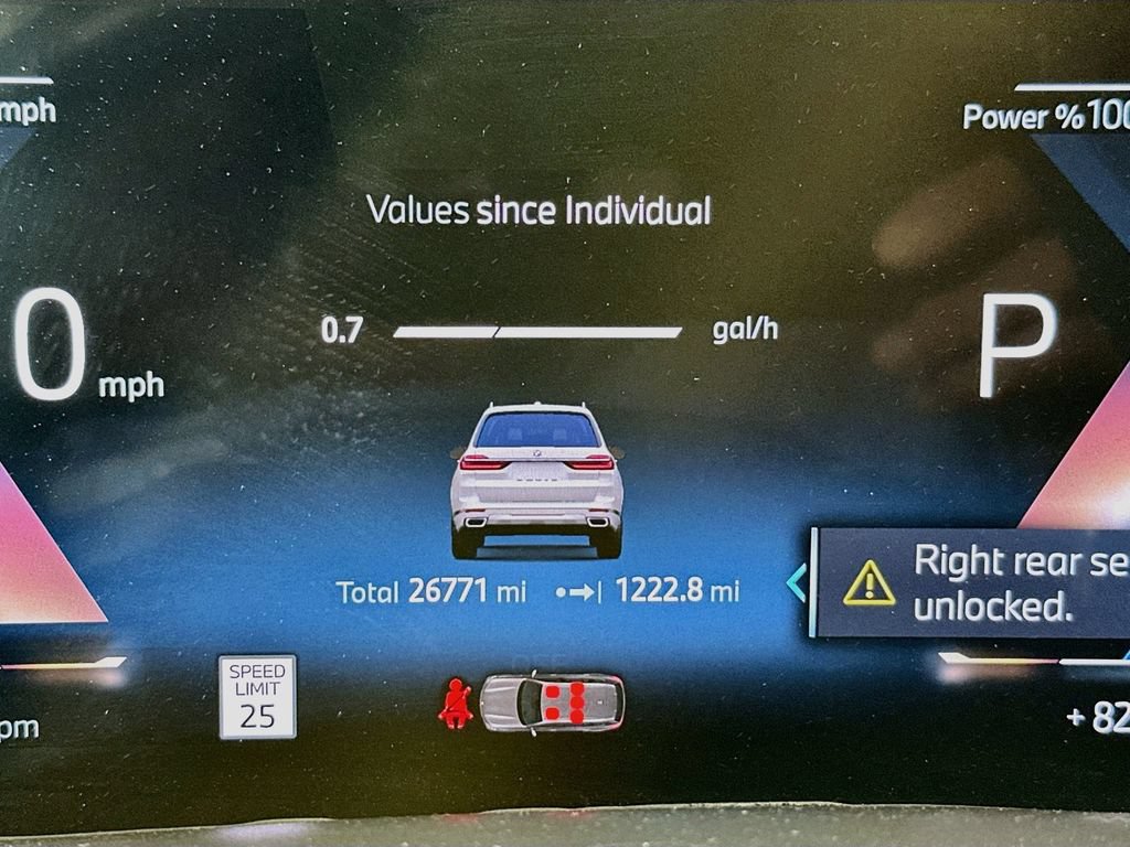 Used 2026 BMW X7 xDrive40i AWD/4WD image 12