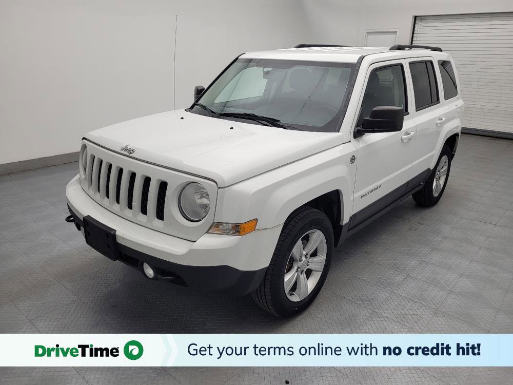 Used 2014 Jeep Patriot Latitude image 1