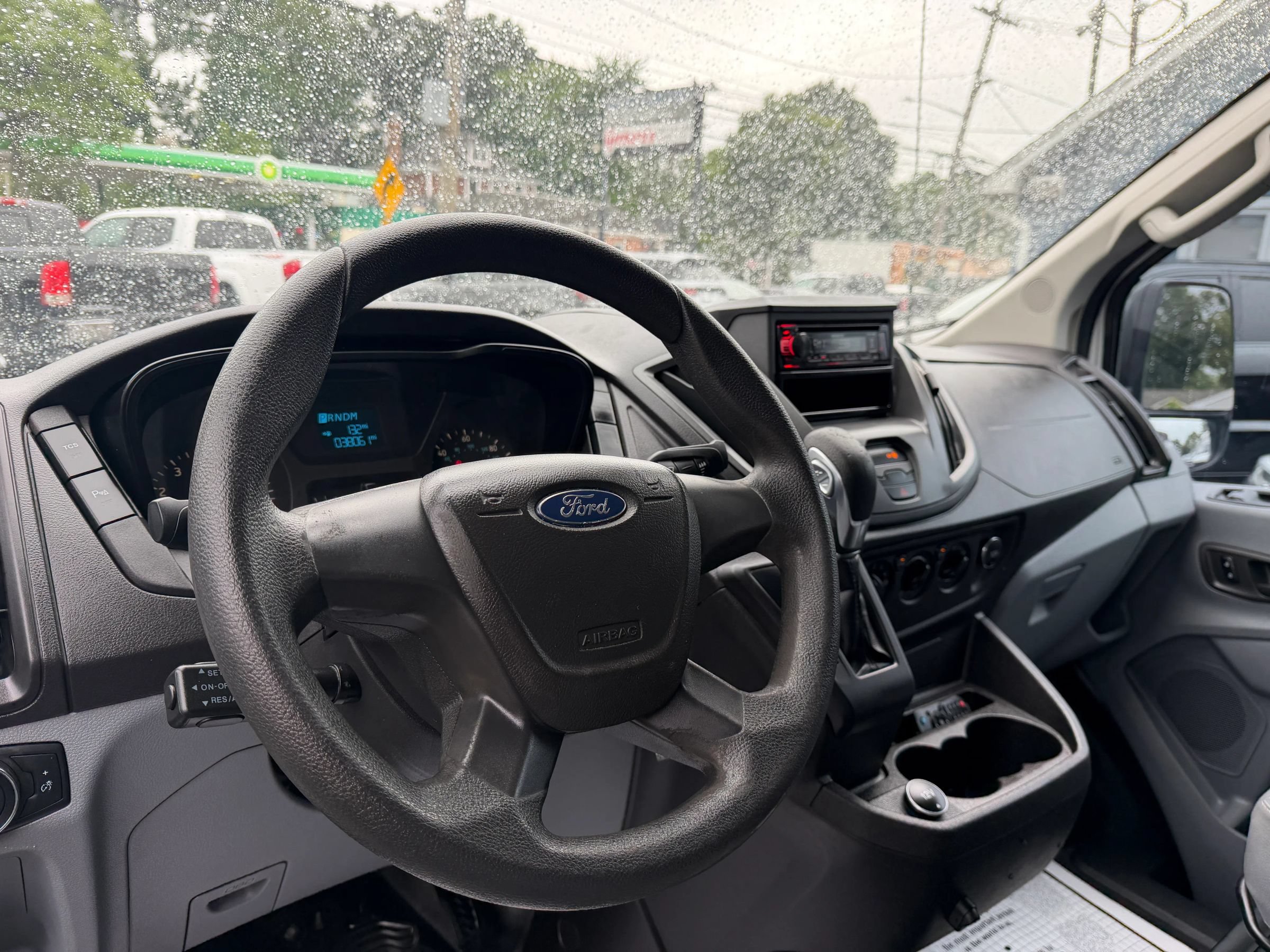 Used 2017 Ford Transit 350 148 Low Roof RWD image 9