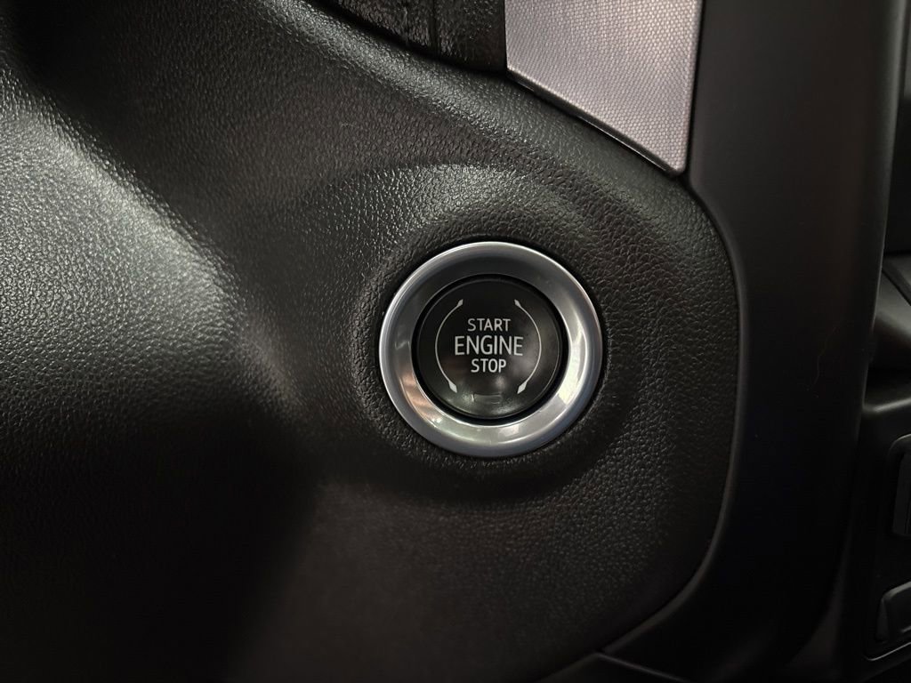 Used 2020 GMC Sierra 1500 SLT w/ SLT Premium Plus Package image 21