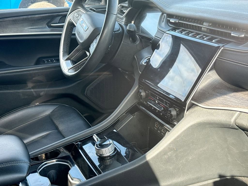 Used 2023 Jeep Grand Cherokee L Limited image 14