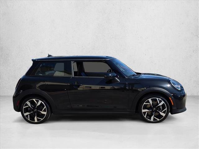 Used 2025 MINI Cooper S FWD image 4