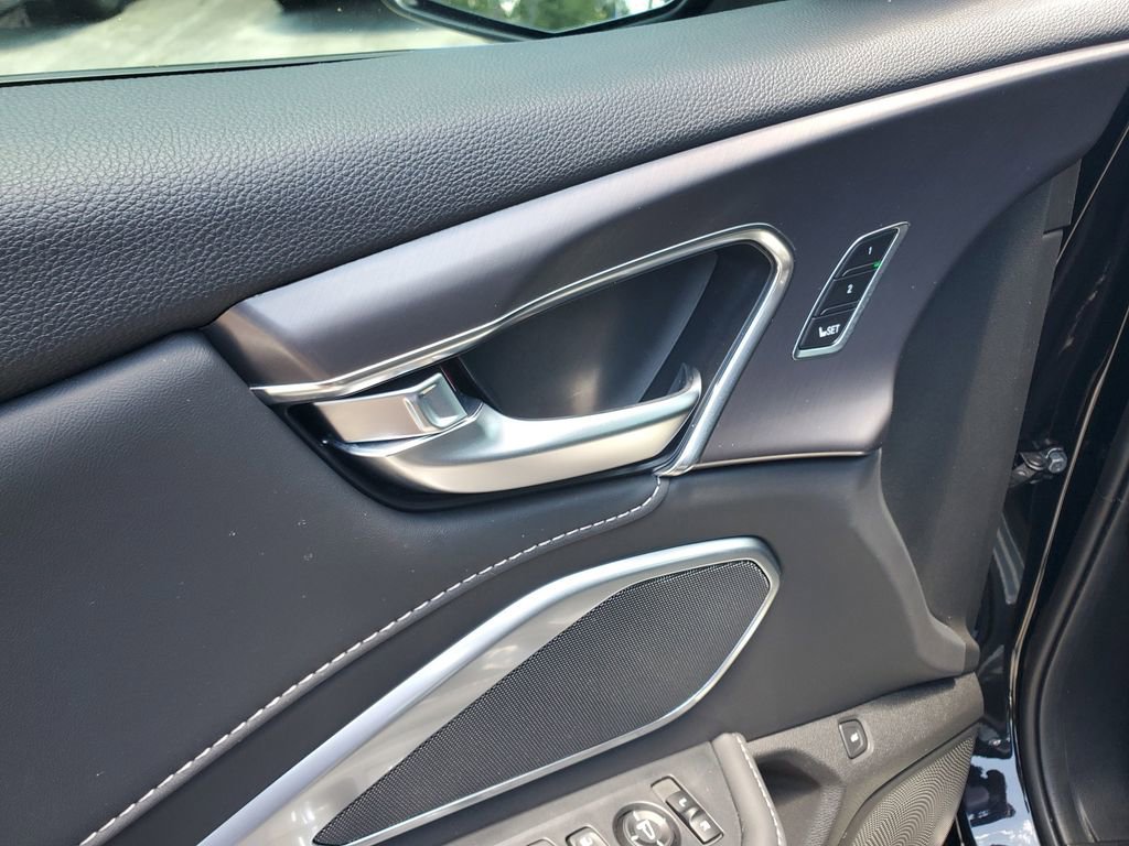 Used 2026 Acura RDX SH-AWD image 22
