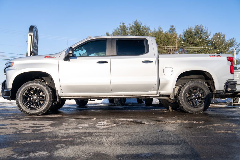 Used 2020 Chevrolet Silverado 1500 LT Trail Boss image 3