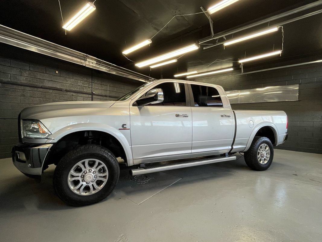 Used 2017 RAM 2500 Laramie AWD/4WD image 10