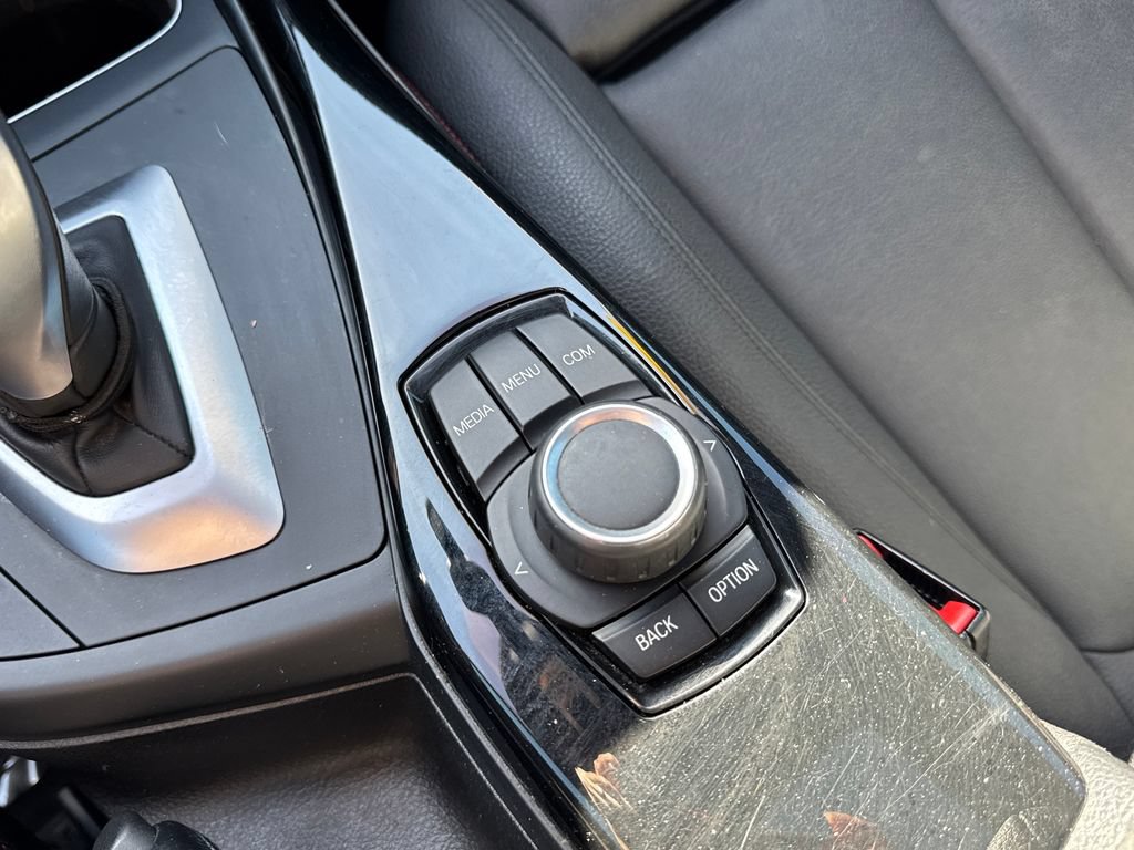 Used 2018 BMW 230i xDrive Coupe AWD/4WD image 29
