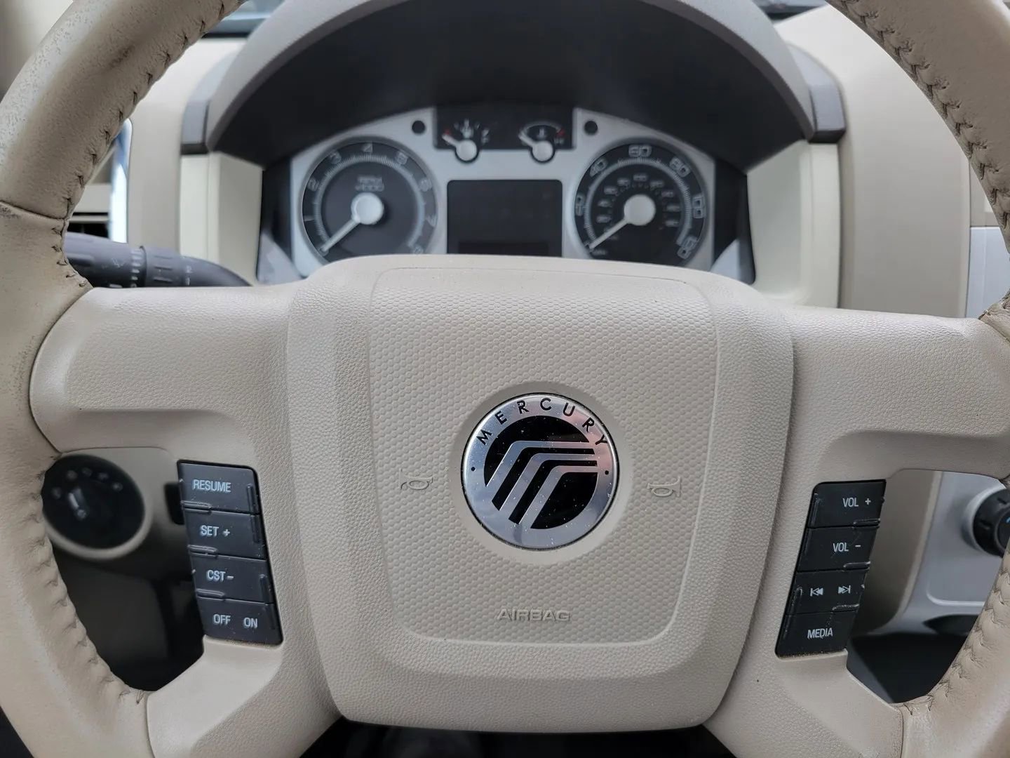 Used 2008 Mercury Mariner Premier FWD image 24