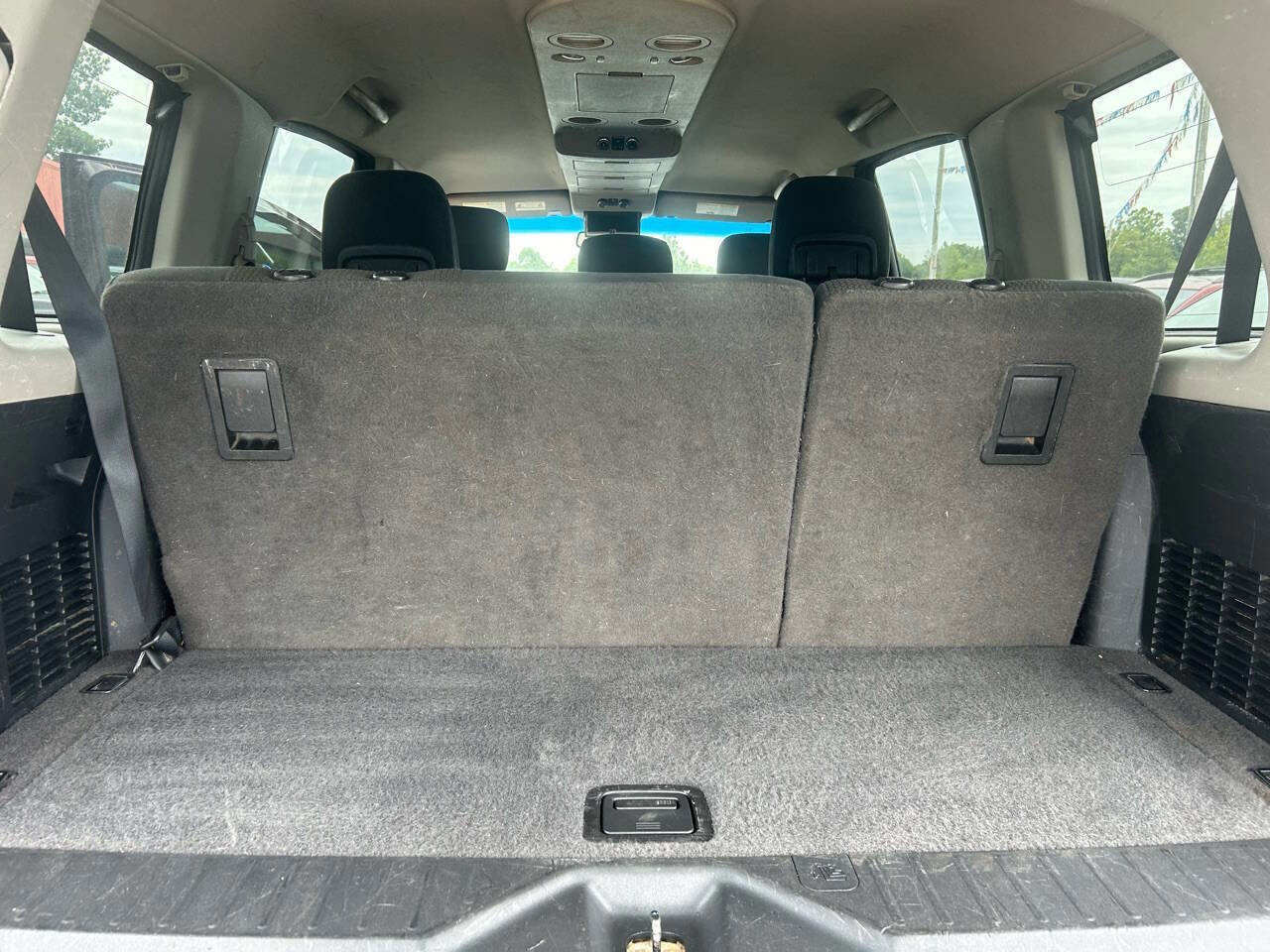 Used 2015 Nissan Armada SV AWD/4WD image 14