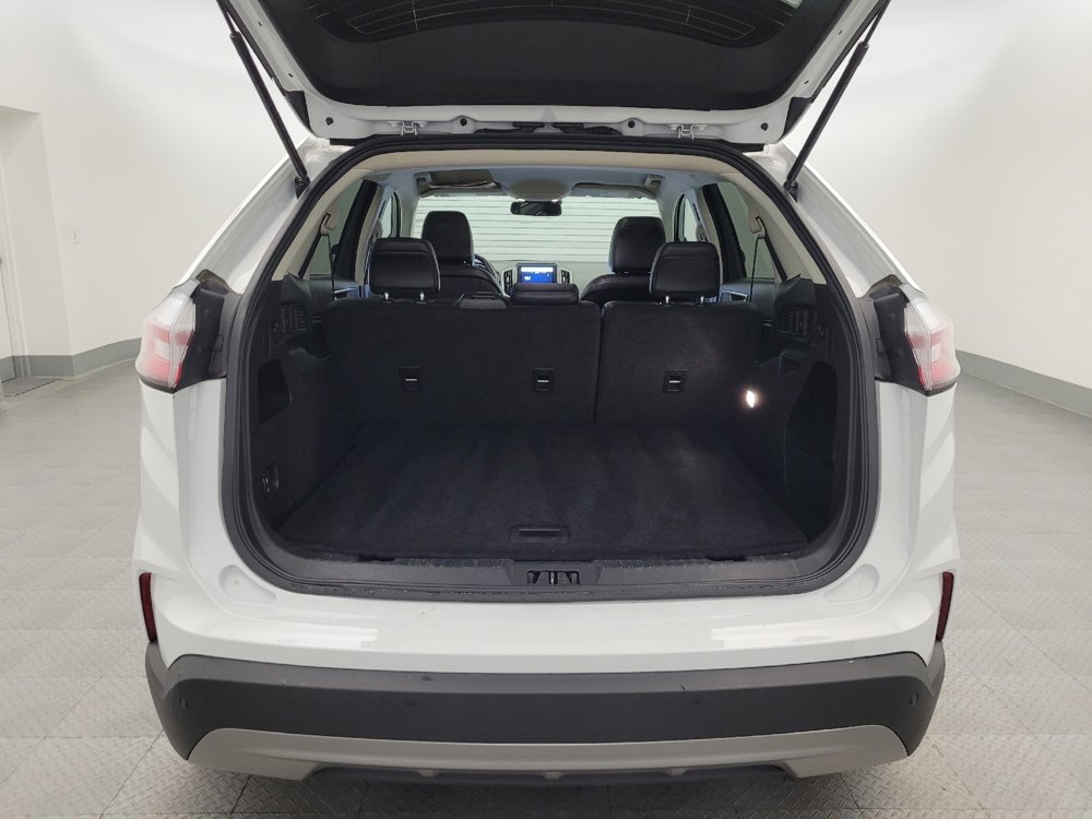 Used 2024 Ford Edge SEL image 29