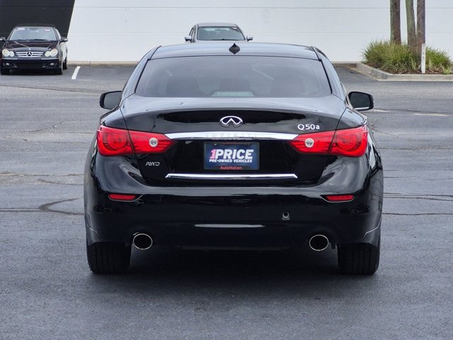 Used 2015 INFINITI Q50 AWD w/ Moonroof Package image 7