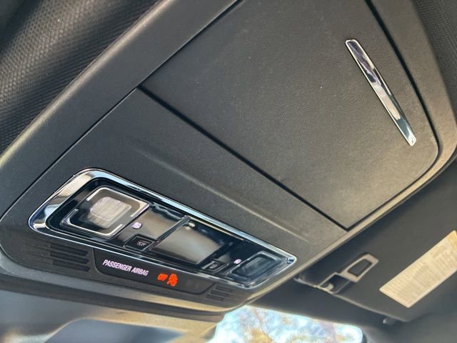 Certified 2023 Lincoln Corsair Reserve image 33