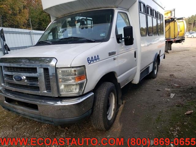 Used 2011 Ford E-350 and Econoline 350 Super Duty w/ Shuttle Bus Prep Pkg RWD image 5
