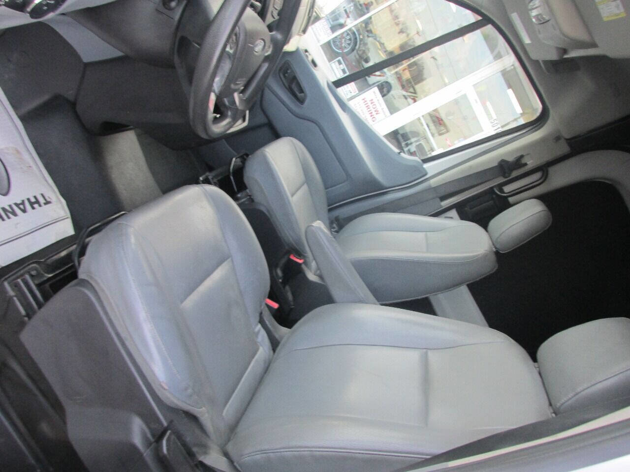 Used 2018 Ford Transit 250 148 Medium Roof image 11