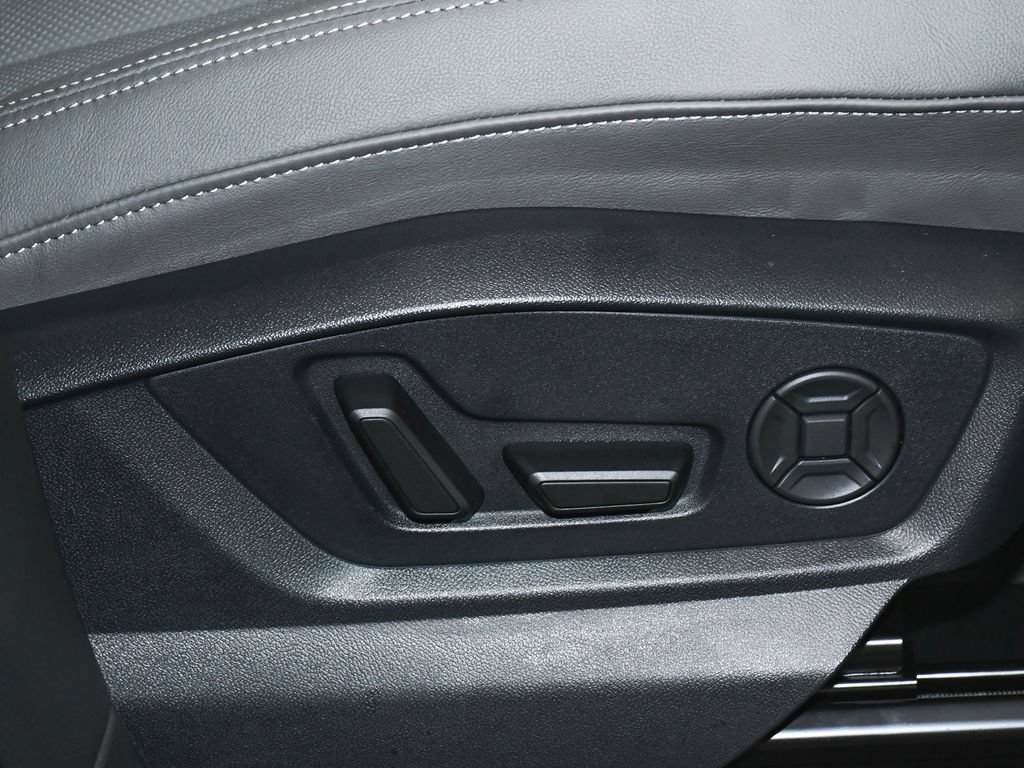 Used 2026 Audi Q7 2.0T Premium Plus w/ Premium Plus Package AWD/4WD image 63