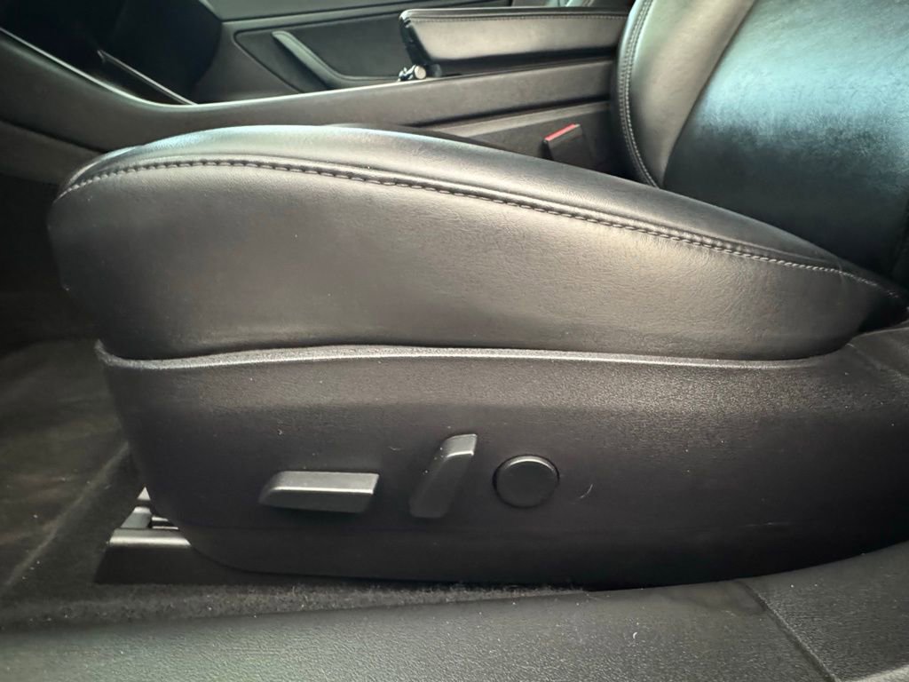 Used 2018 Tesla Model 3 Long Range image 21