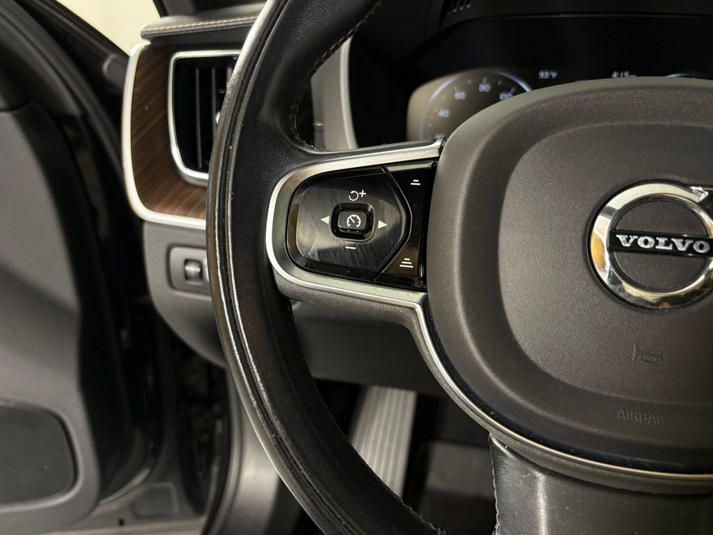 Used 2021 Volvo XC60 T5 Inscription w/ Climate Package AWD/4WD image 21
