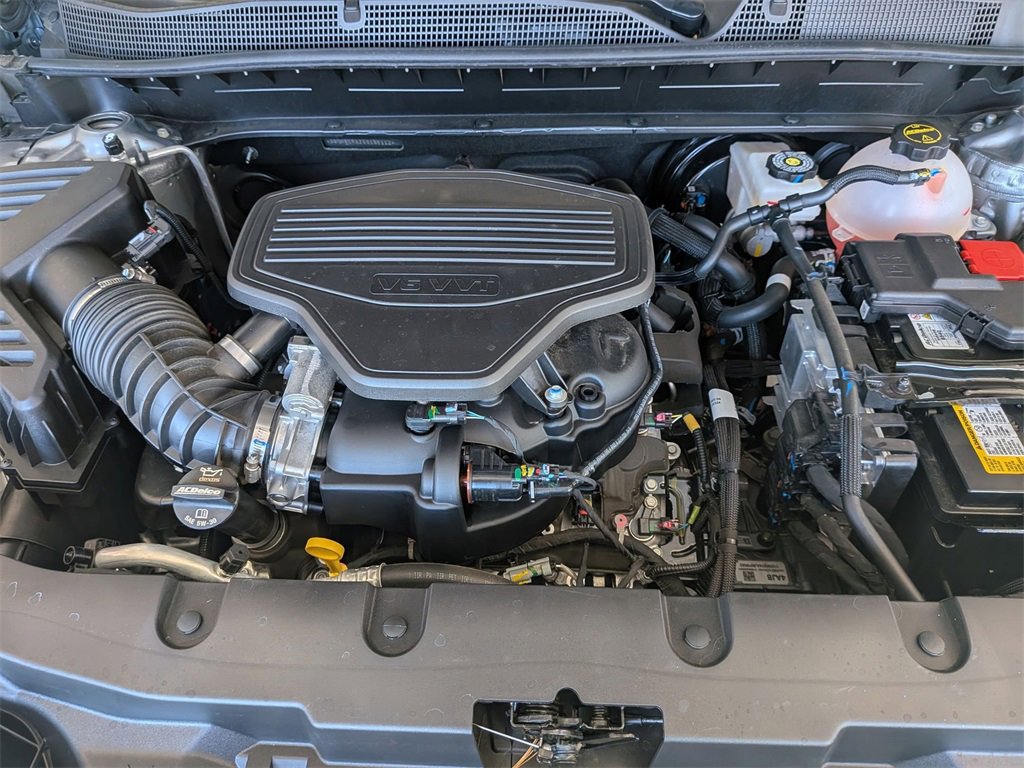 Used 2025 Chevrolet Blazer RS image 33