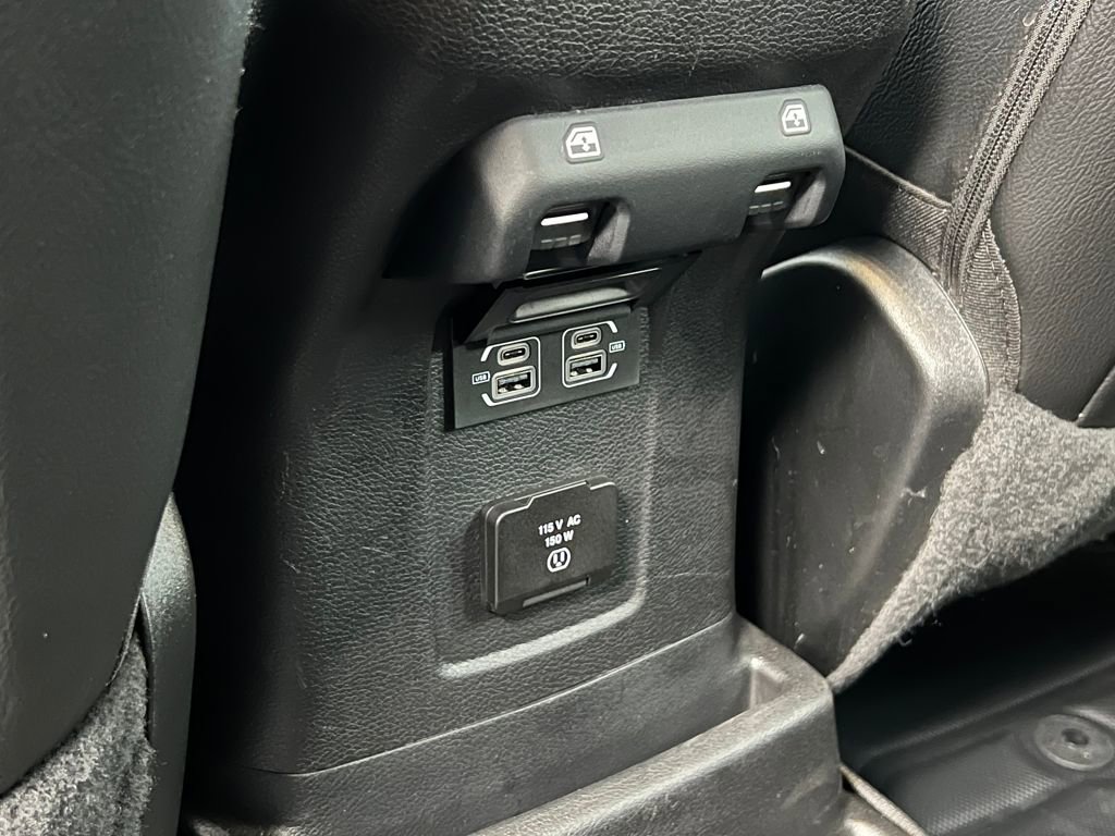 Used 2021 Jeep Wrangler Unlimited Sahara w/ Cold Weather Group image 13