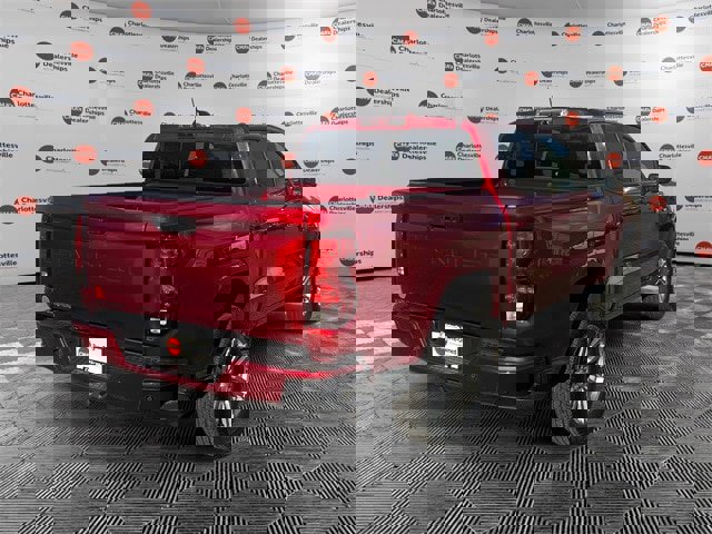 Used 2024 Chevrolet Colorado LT w/ LT Convenience Package image 5