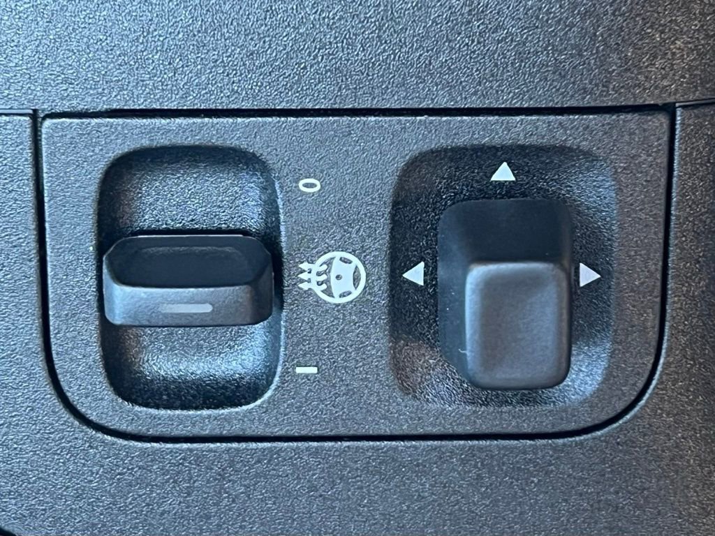 Certified 2023 Mercedes-Benz GLS 450 4MATIC image 39