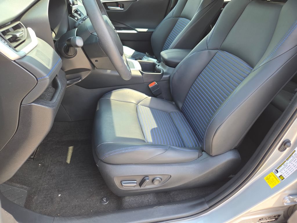 Used 2023 Toyota RAV4 XSE w/ XSE Grade Weather Package AWD/4WD image 6