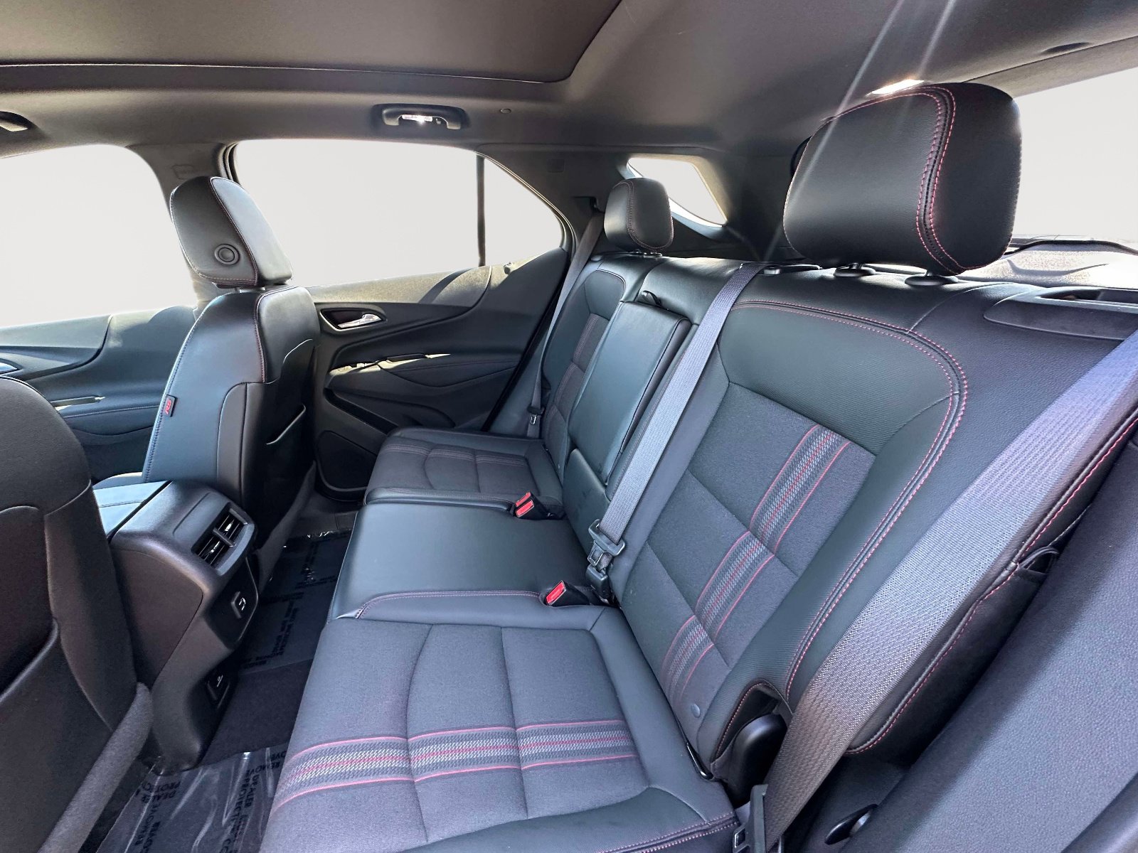 Certified 2023 Chevrolet Equinox RS image 34