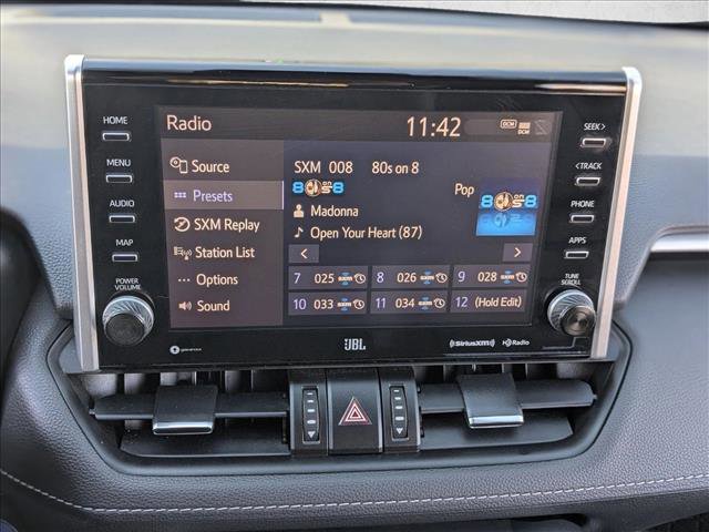 Used 2022 Toyota RAV4 XLE Premium image 14
