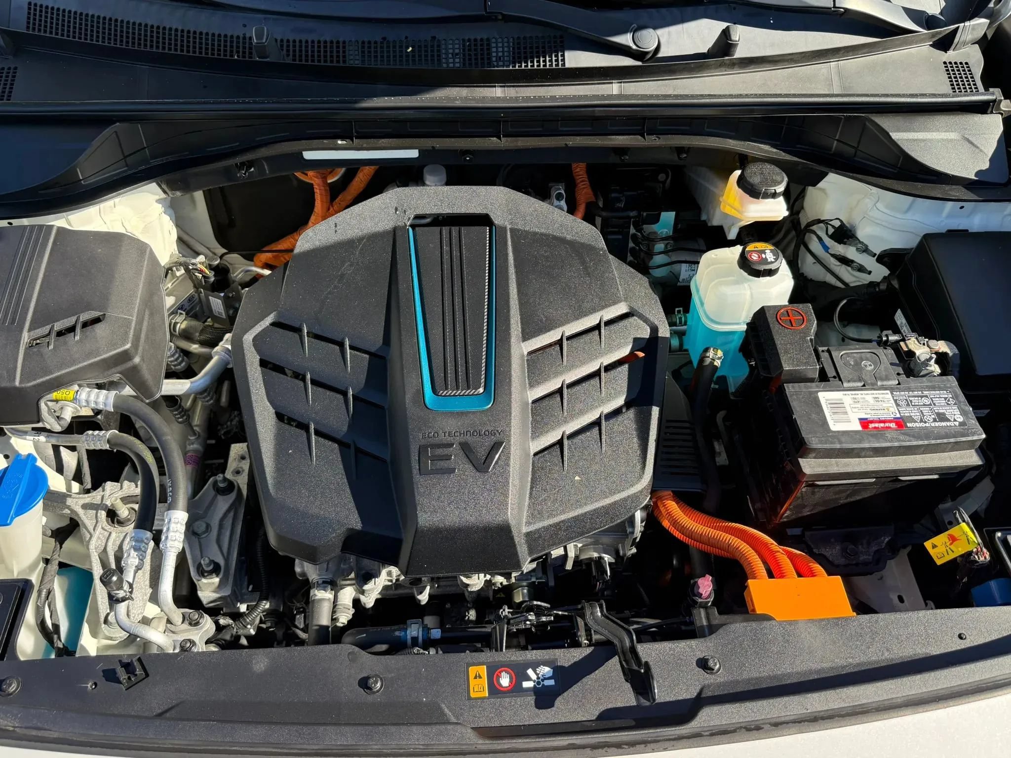 Used 2022 Kia Niro EX w/ Cold Weather Package FWD image 30