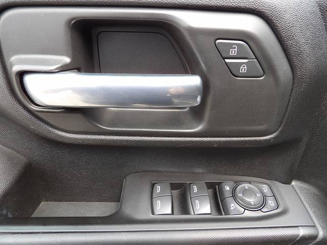 Certified 2022 Chevrolet Silverado 2500 Custom w/ Custom Value Package AWD/4WD image 12