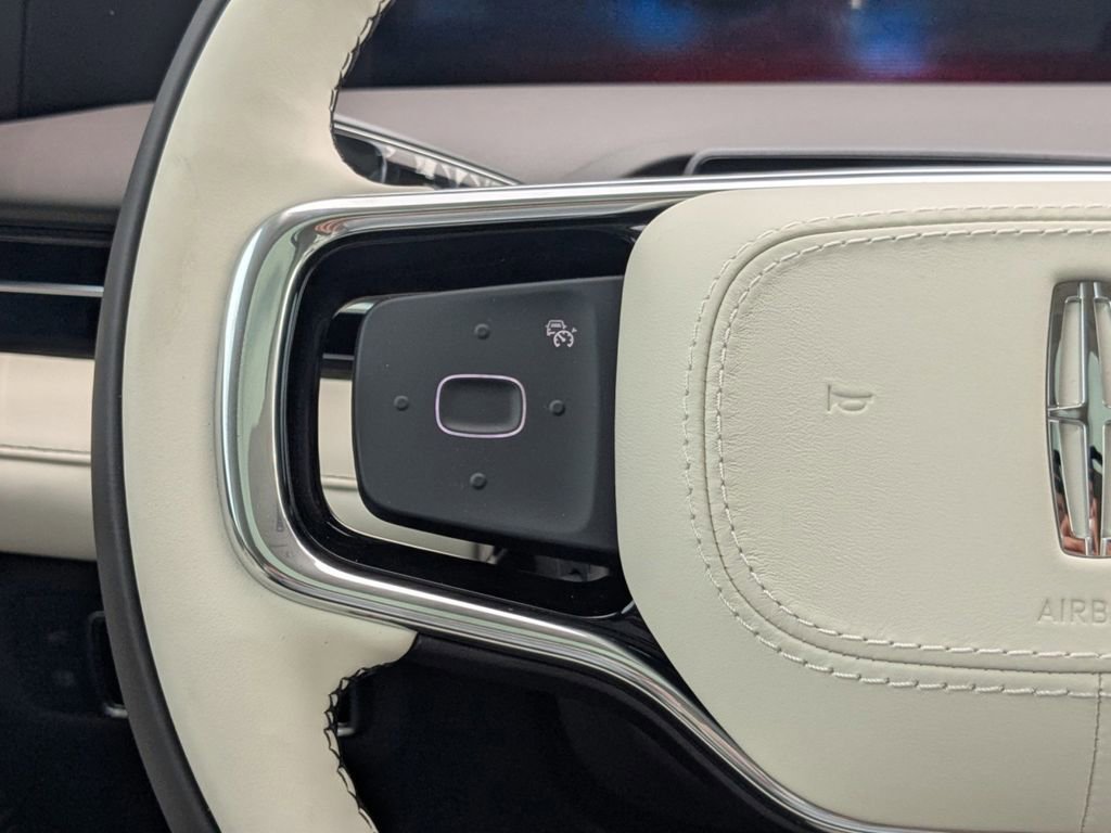 New 2026 Lincoln Nautilus Black Label w/ Jet Appearance Package image 28