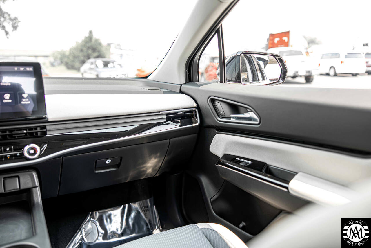 Used 2025 Honda Prologue EX image 35