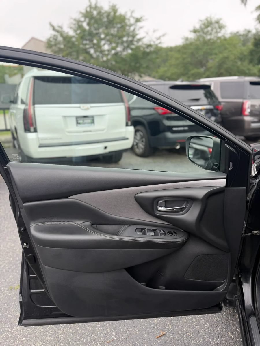 Used 2021 Nissan Murano SV AWD/4WD image 10