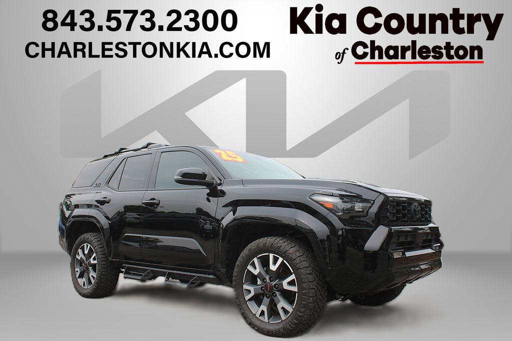 Used 2025 Toyota 4Runner TRD Sport AWD/4WD image 1