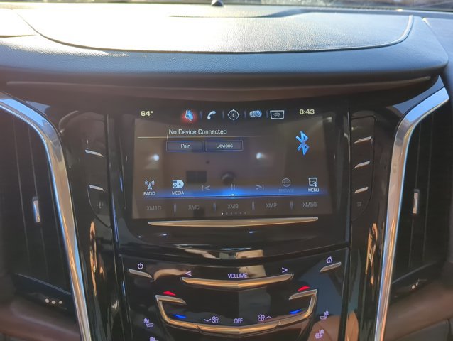 Used 2016 Cadillac Escalade Luxury image 19