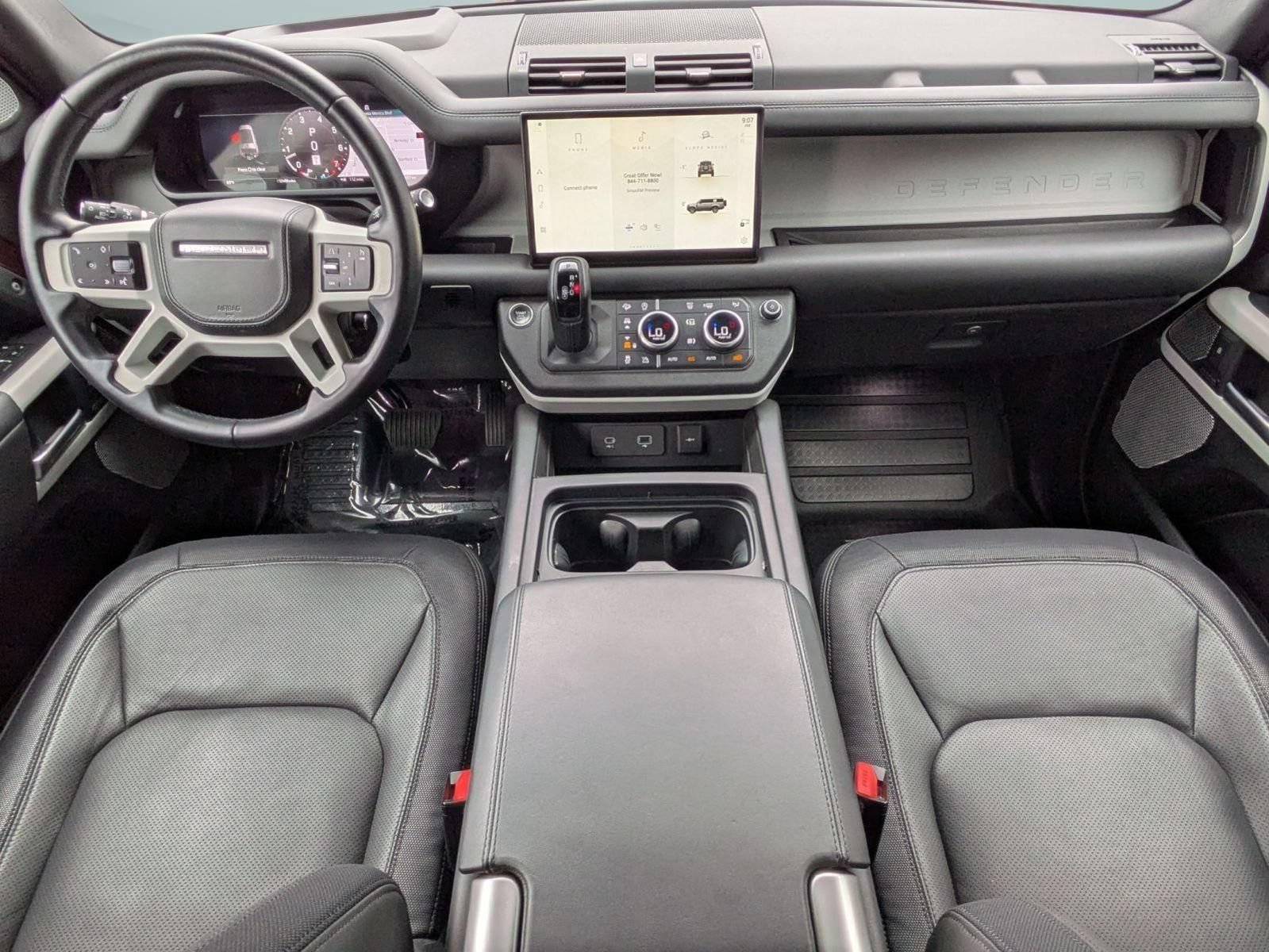 Used 2023 Land Rover Defender 130 X-Dynamic SE AWD/4WD image 26