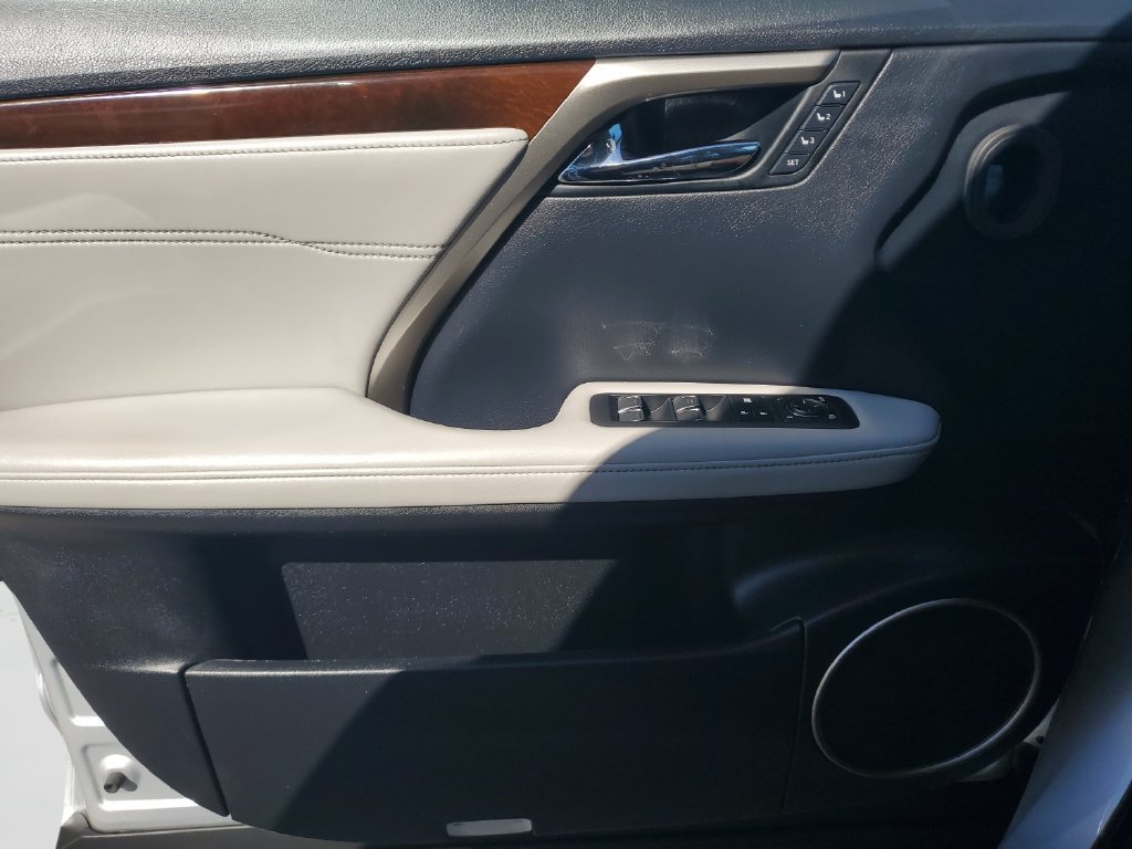Used 2019 Lexus RX 350 FWD w/ Navigation Package image 31